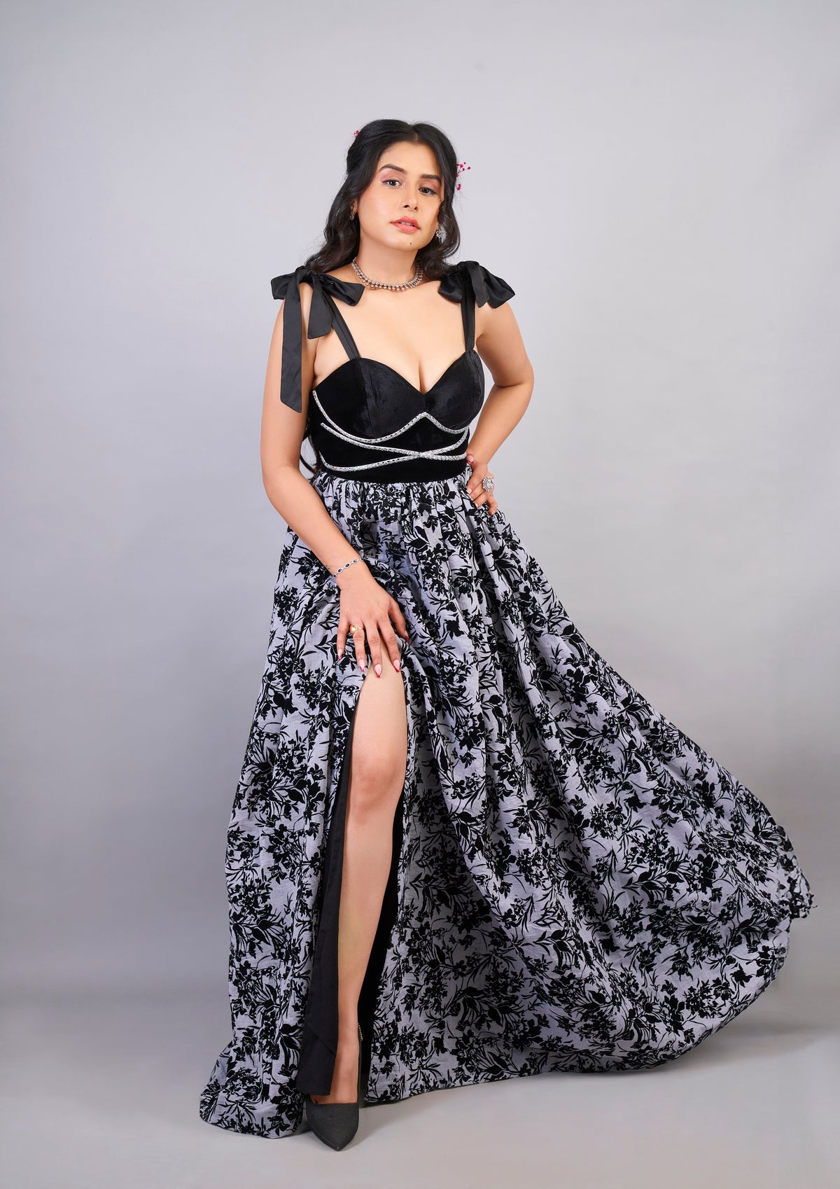 Charcoal grey & Rich back
